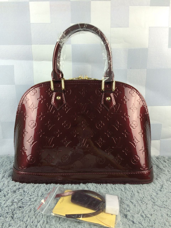 ルイヴィトンバッグ正面デザイン